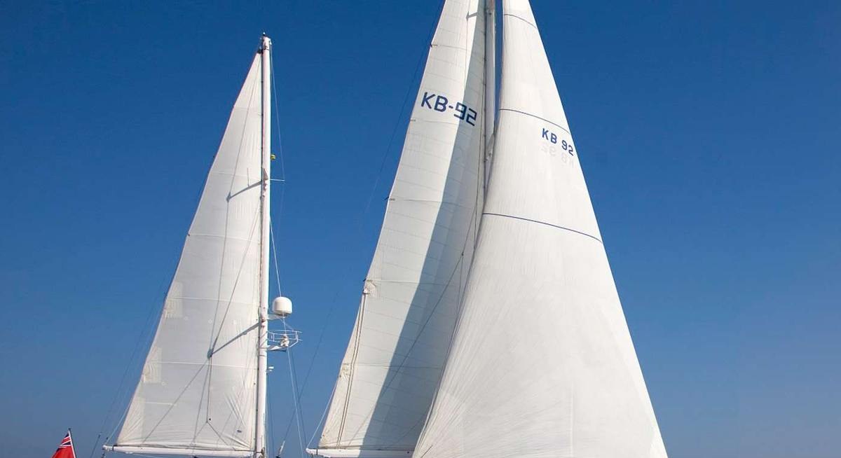ABEON yacht charter 1