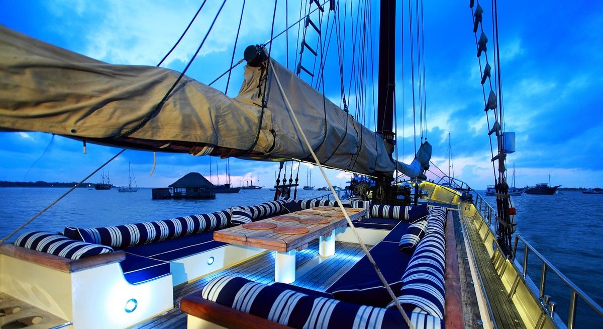 ADELAAR yacht charter 2