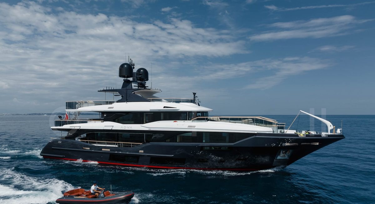 ADVA yacht charter 1