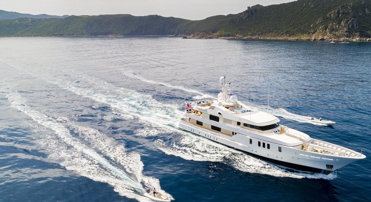 ADVENTURE yacht charter 1