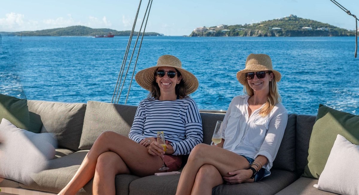 AEOLUS yacht charter 3