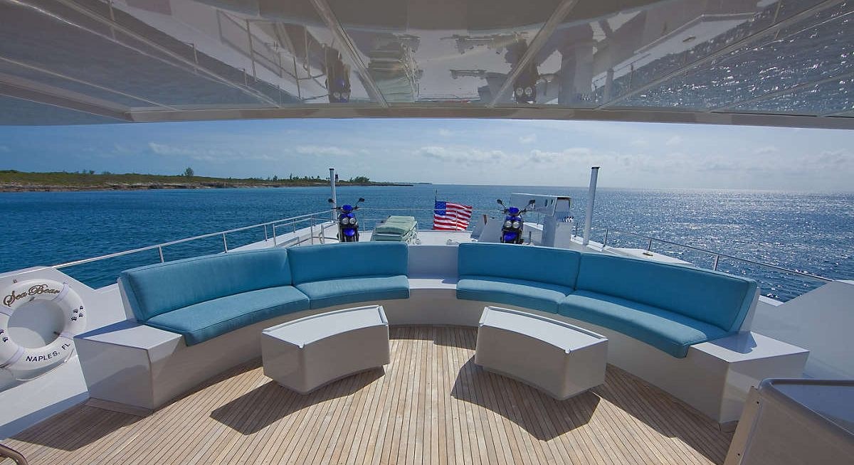 AFTERGLOW yacht charter 3