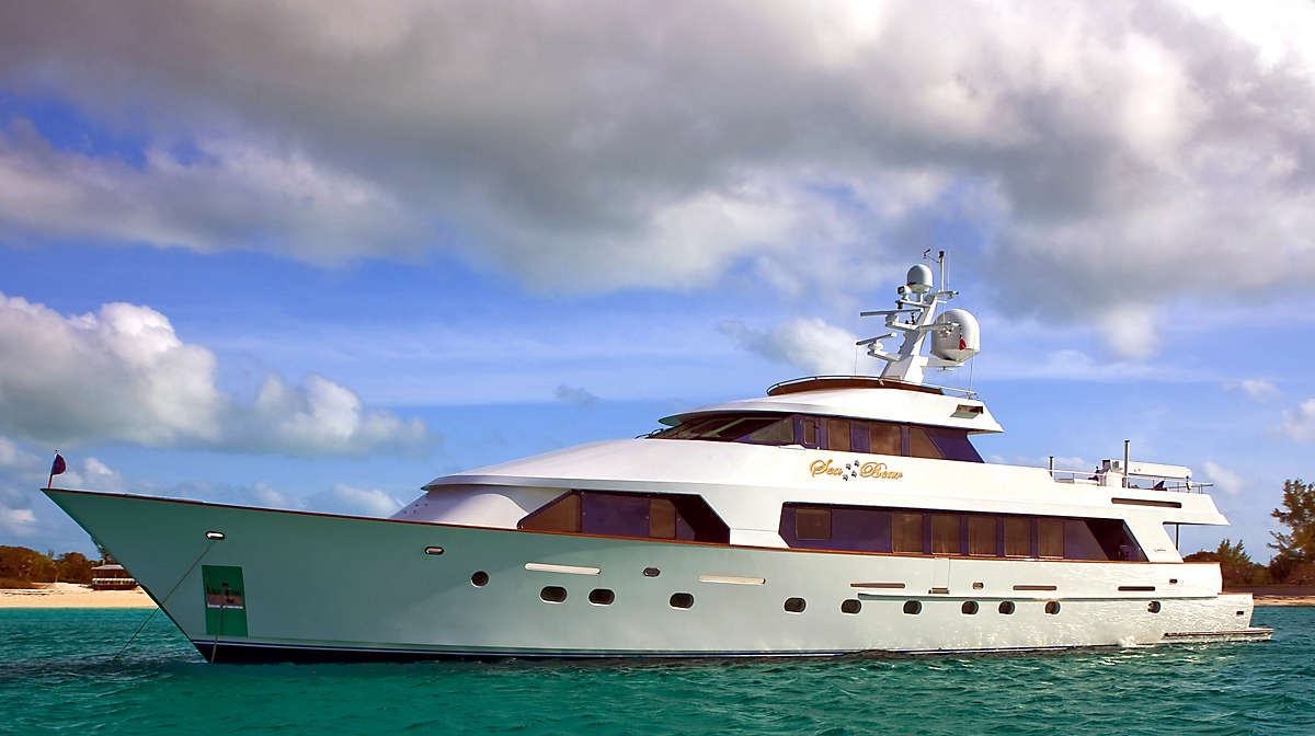 AFTERGLOW YACHT CHARTER yacht charter