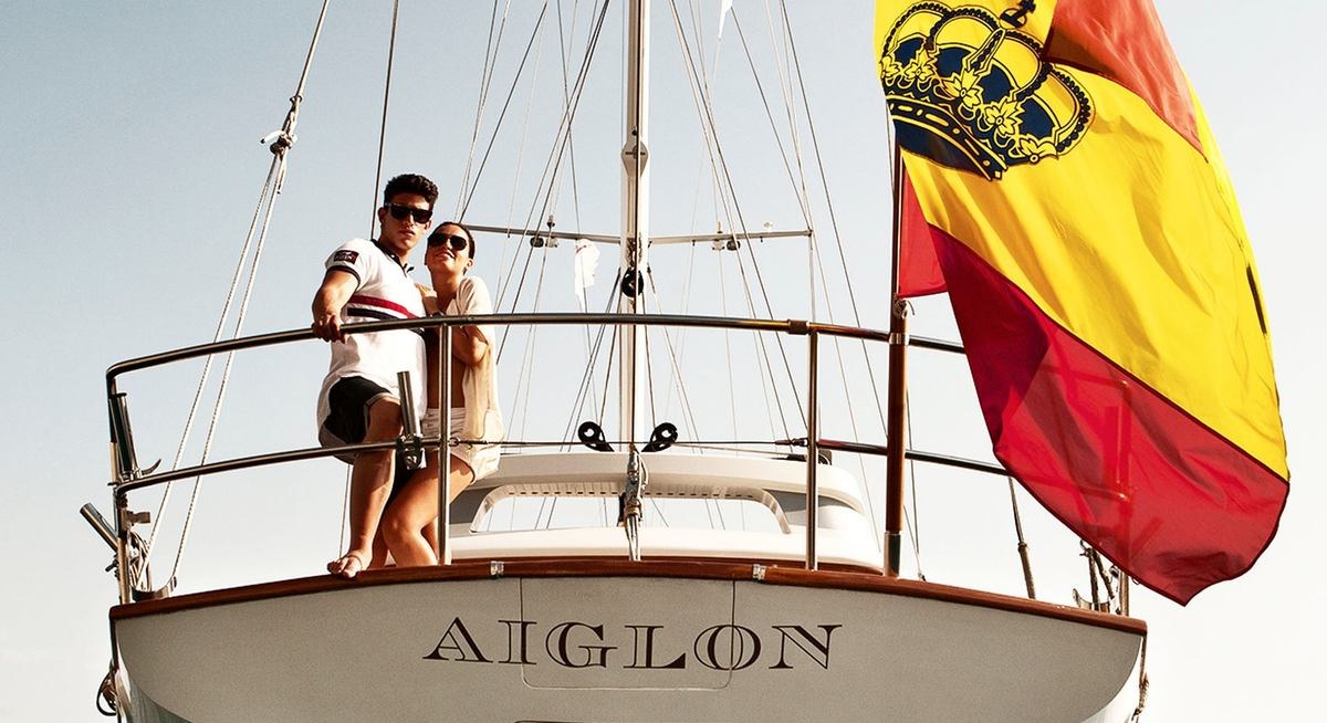 AIGLON yacht charter 4