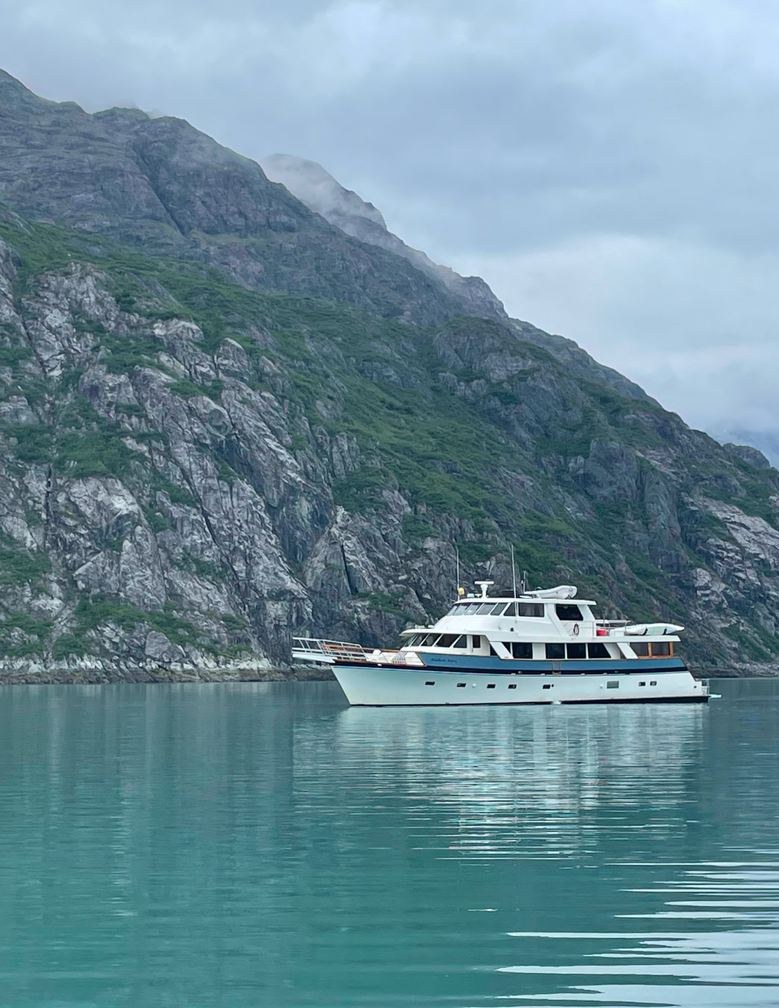 ALASKAN STORY yacht charter 2