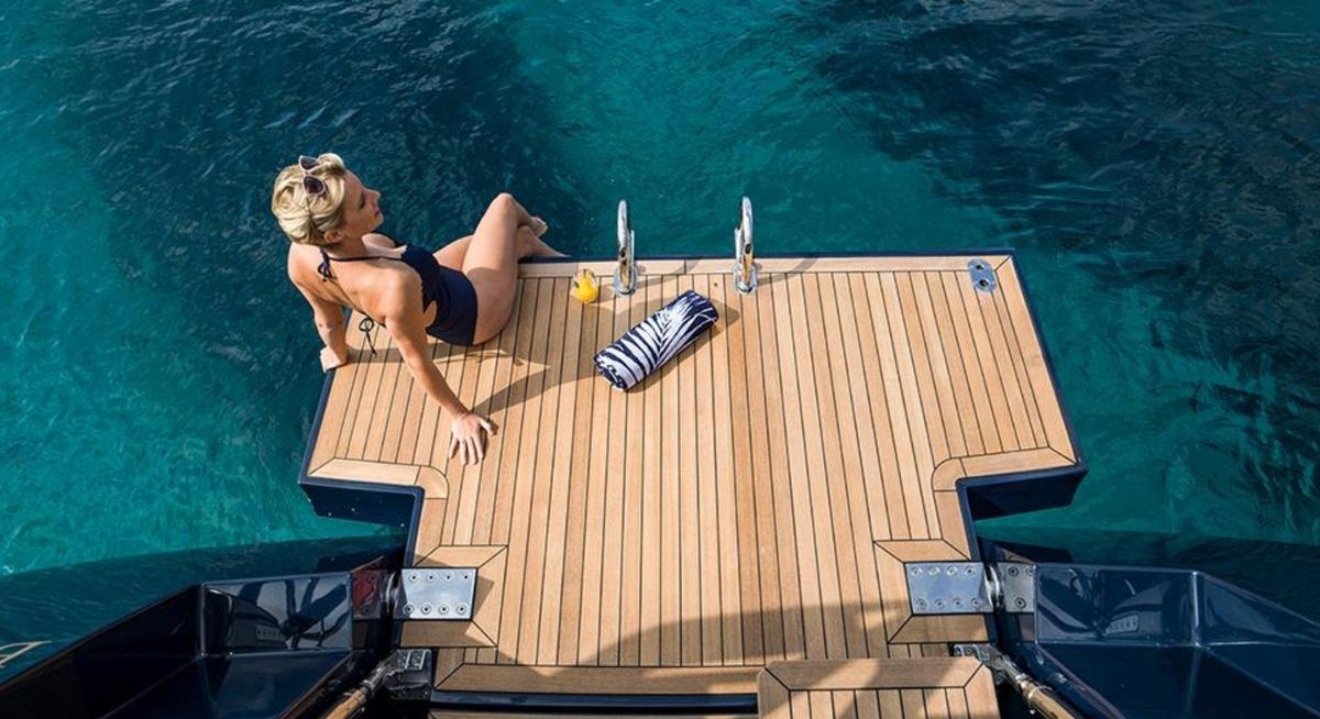 ALIKA yacht charter 4