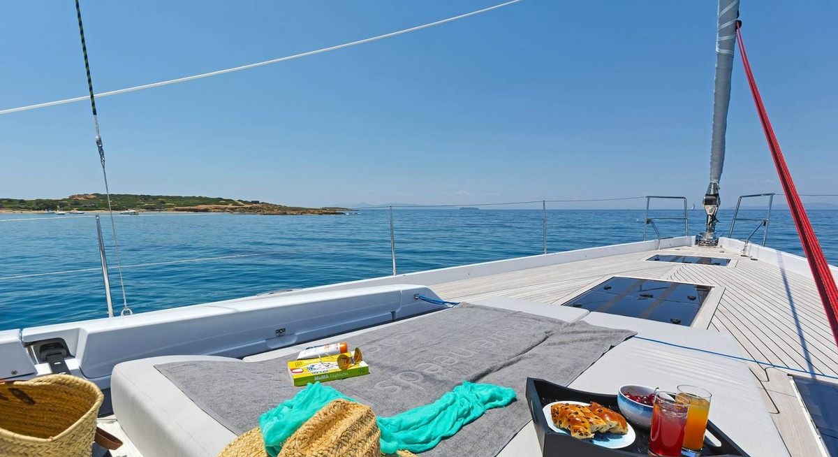 ALIZEE yacht charter 2