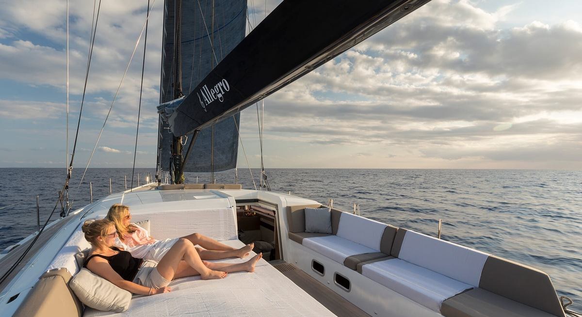 ALLEGRO yacht charter 2
