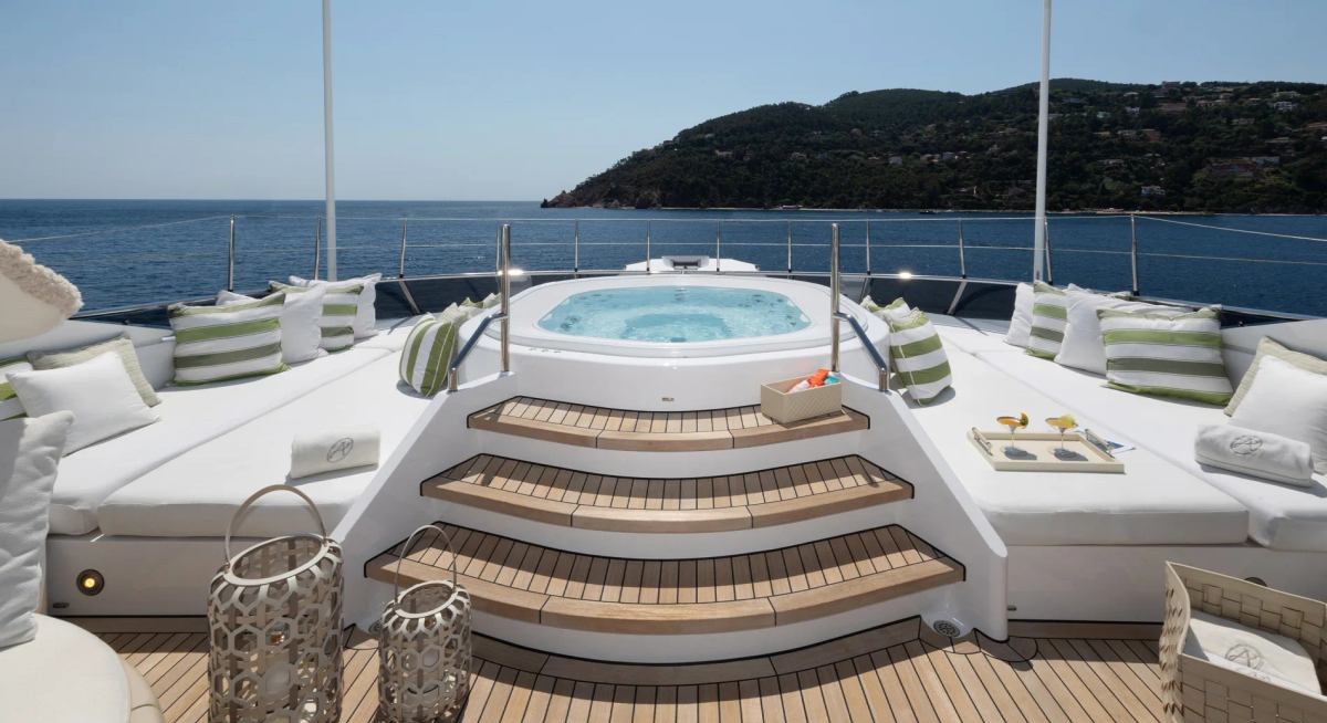 ALTAIR yacht charter 2
