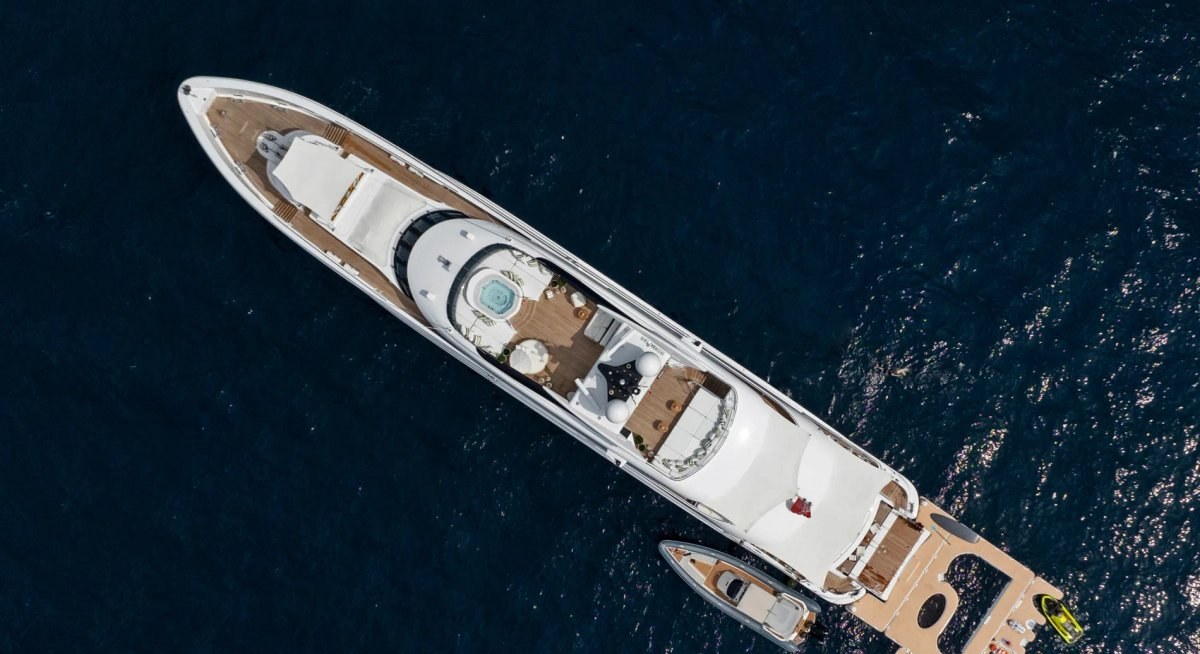 ALTAIR yacht charter 5