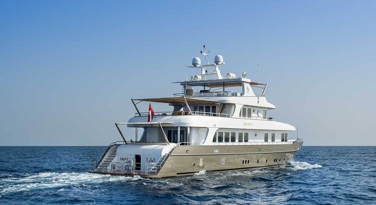AMARA yacht charter 4