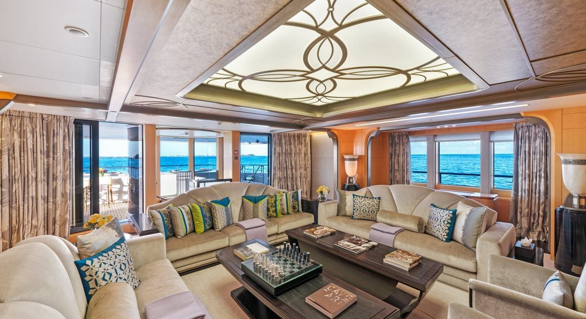 AMARYLLIS yacht charter 4