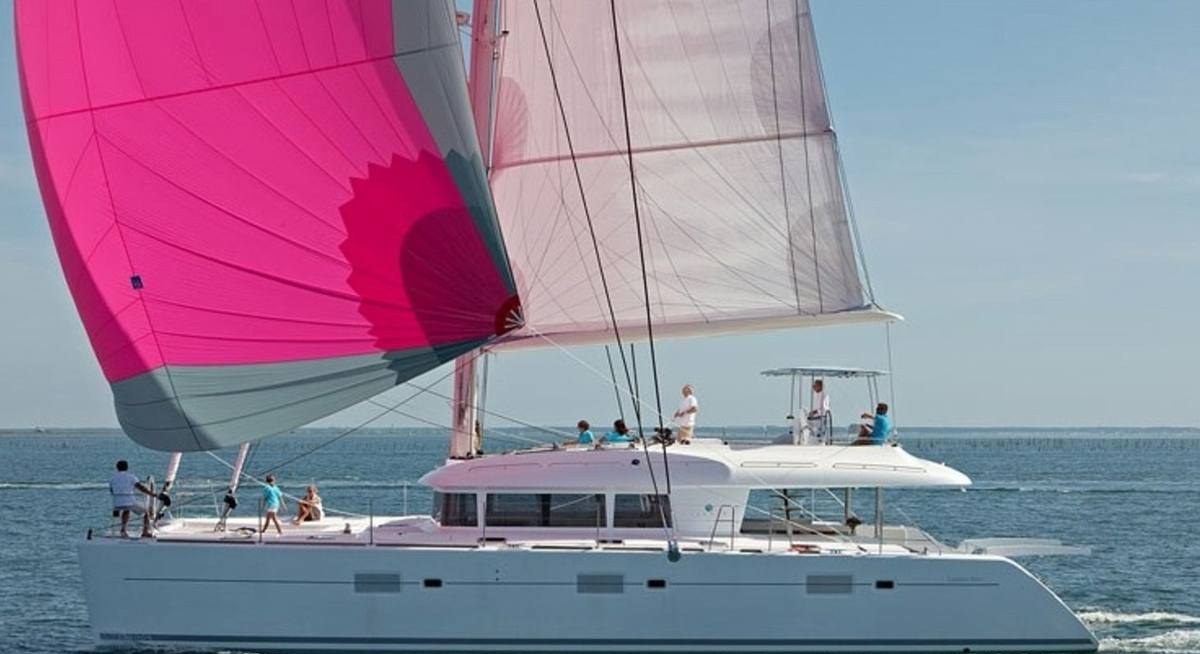 AMAZING yacht charter 1