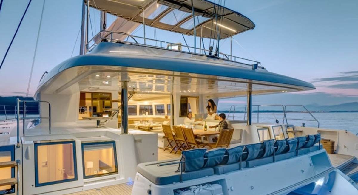 AMAZING yacht charter 2