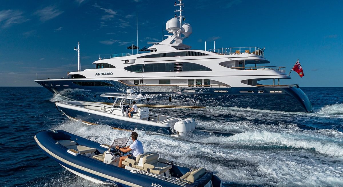 ANDIAMO yacht charter 4