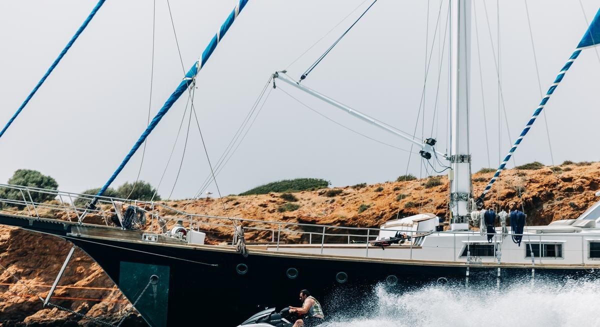 ANEMOS yacht charter 2