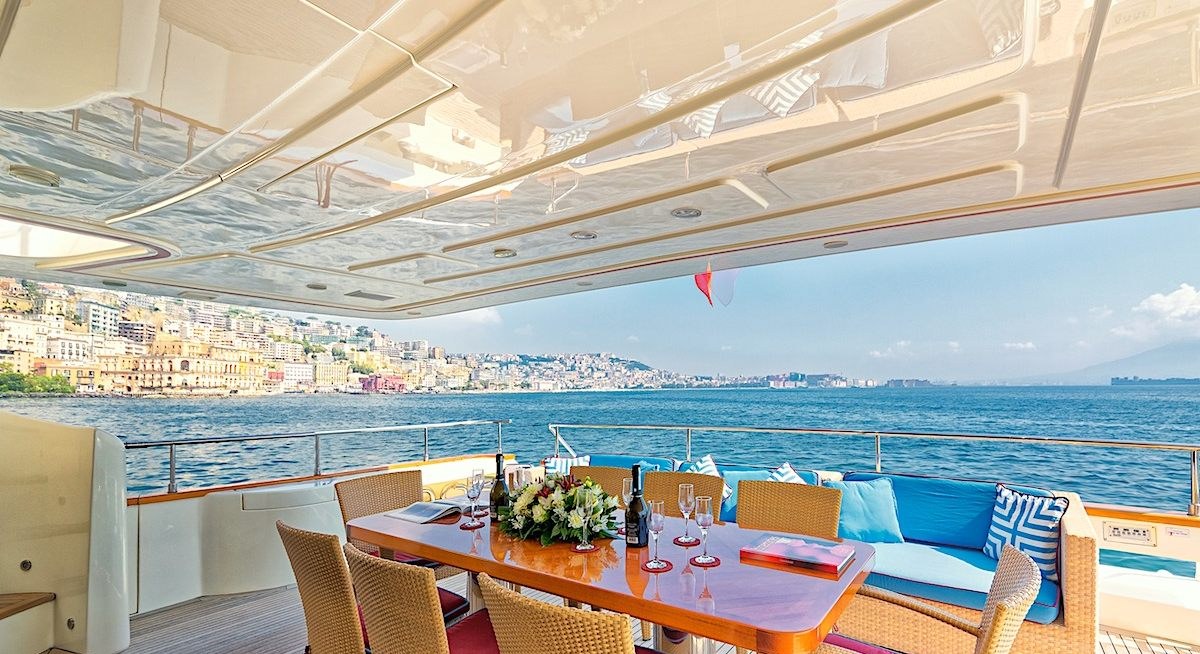 ANNE MARIE yacht charter 4