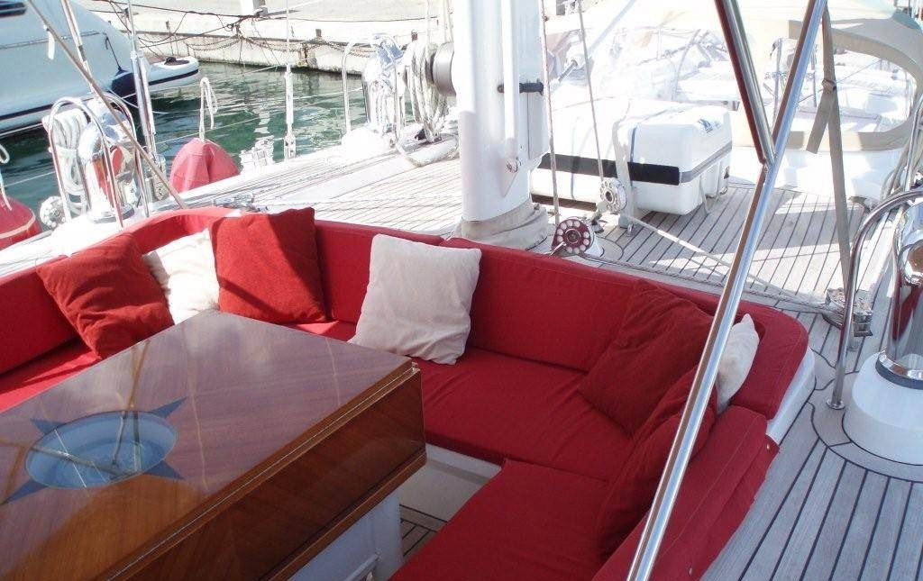 APHRODITE I yacht charter 3