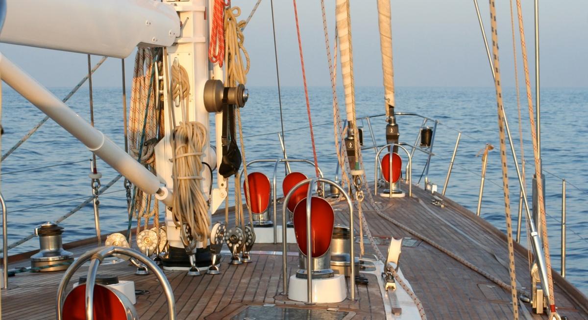 APHRODITE I yacht charter 2