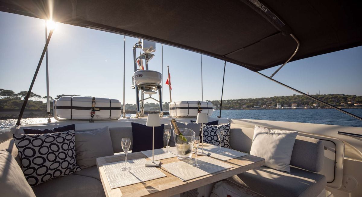 APOLLONIA yacht charter 2
