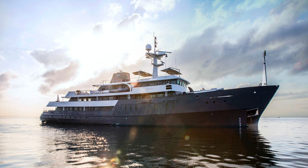 AQUA BLU yacht charter 1