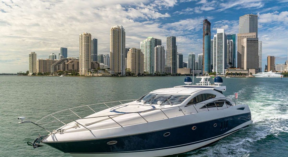 AQUAHOLIC yacht charter 2