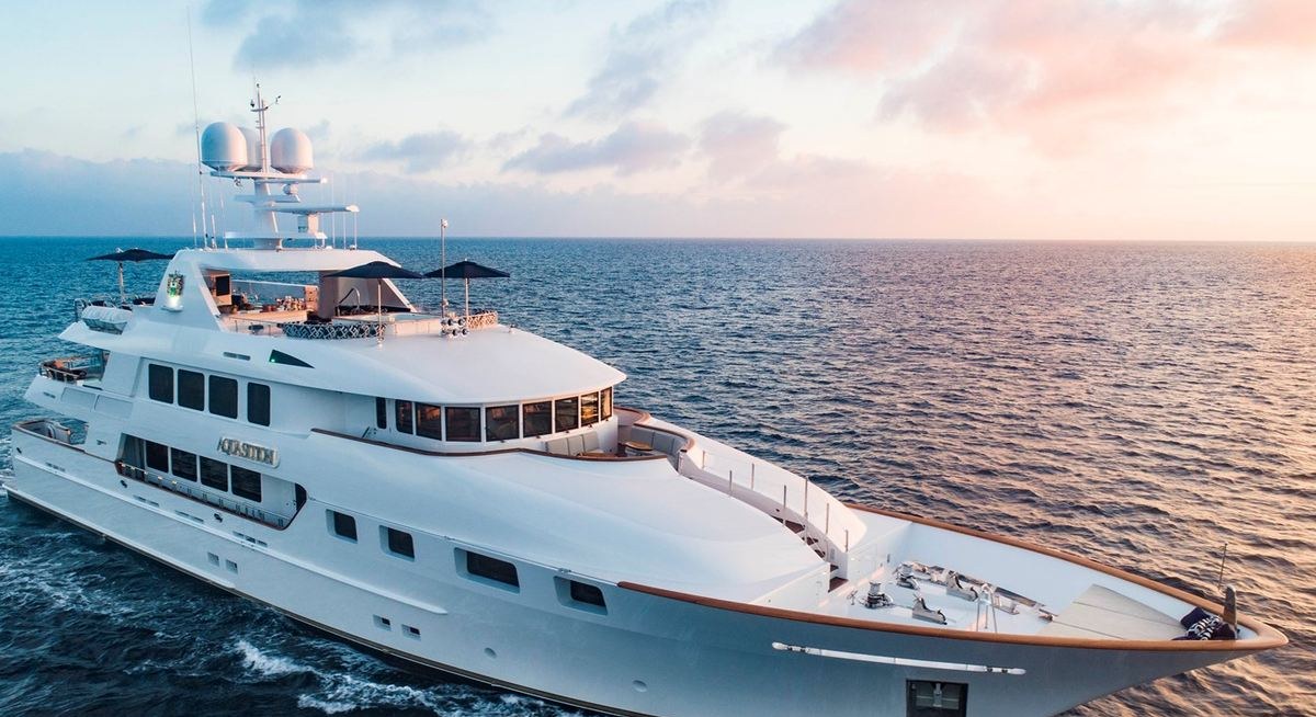 AQUASITION yacht charter 1