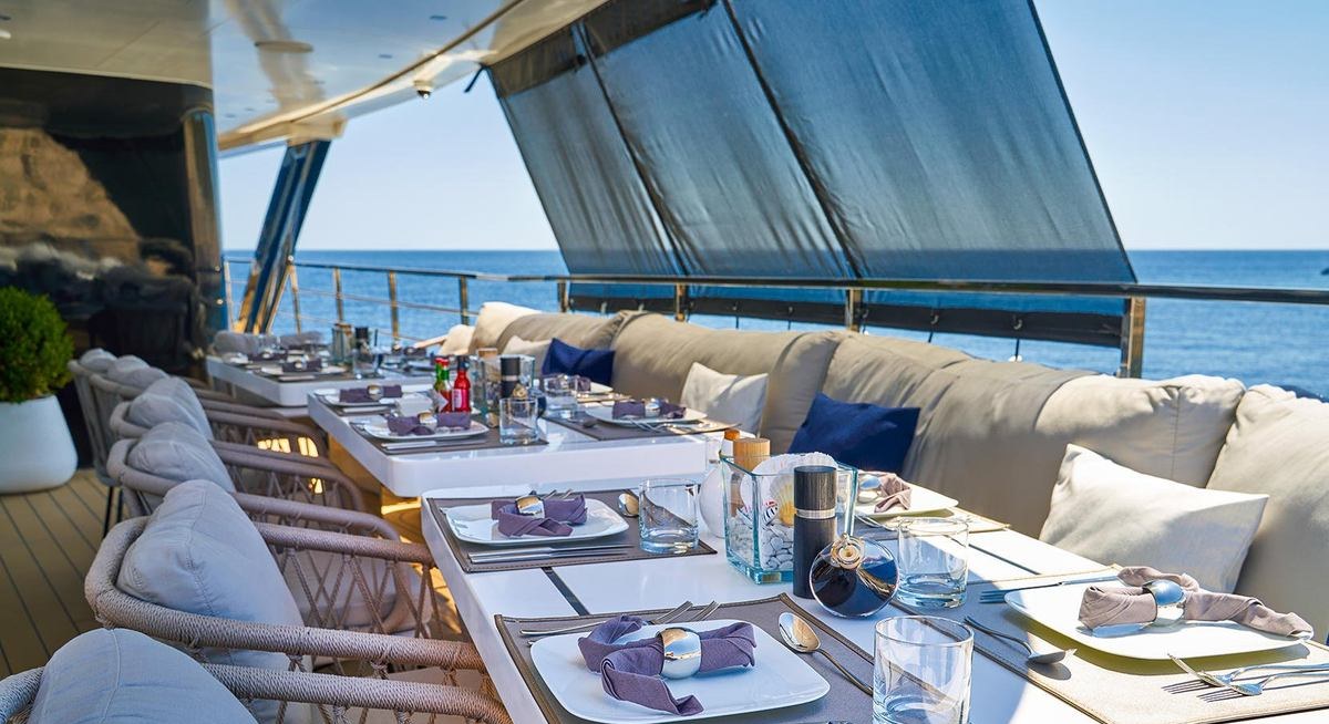 ARGO yacht charter 4