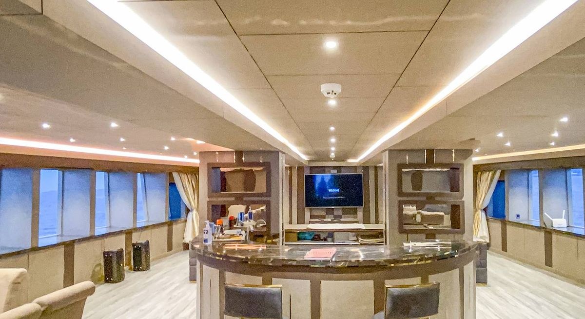 ARK NOBLE yacht charter 2