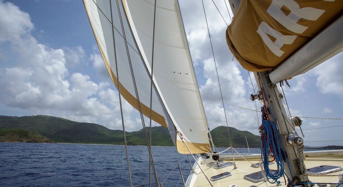 ARROW OF AYR yacht charter 2