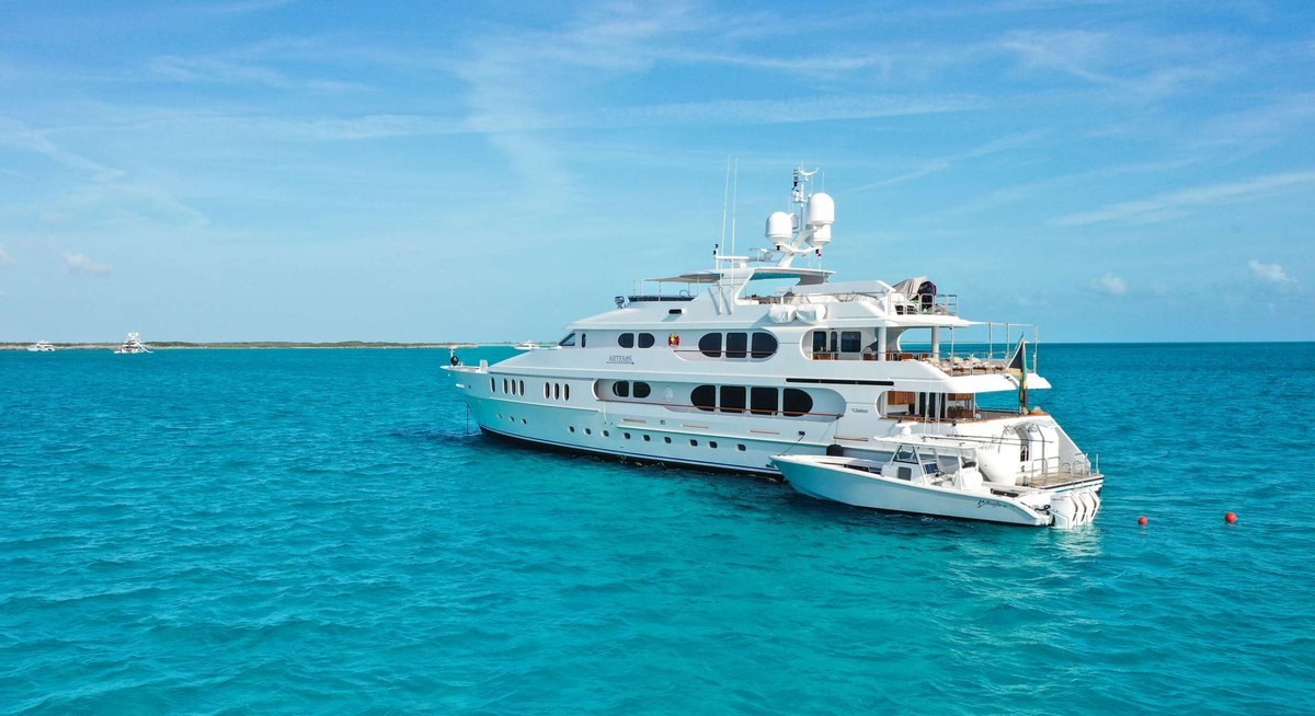 ARTEMIS yacht charter 2