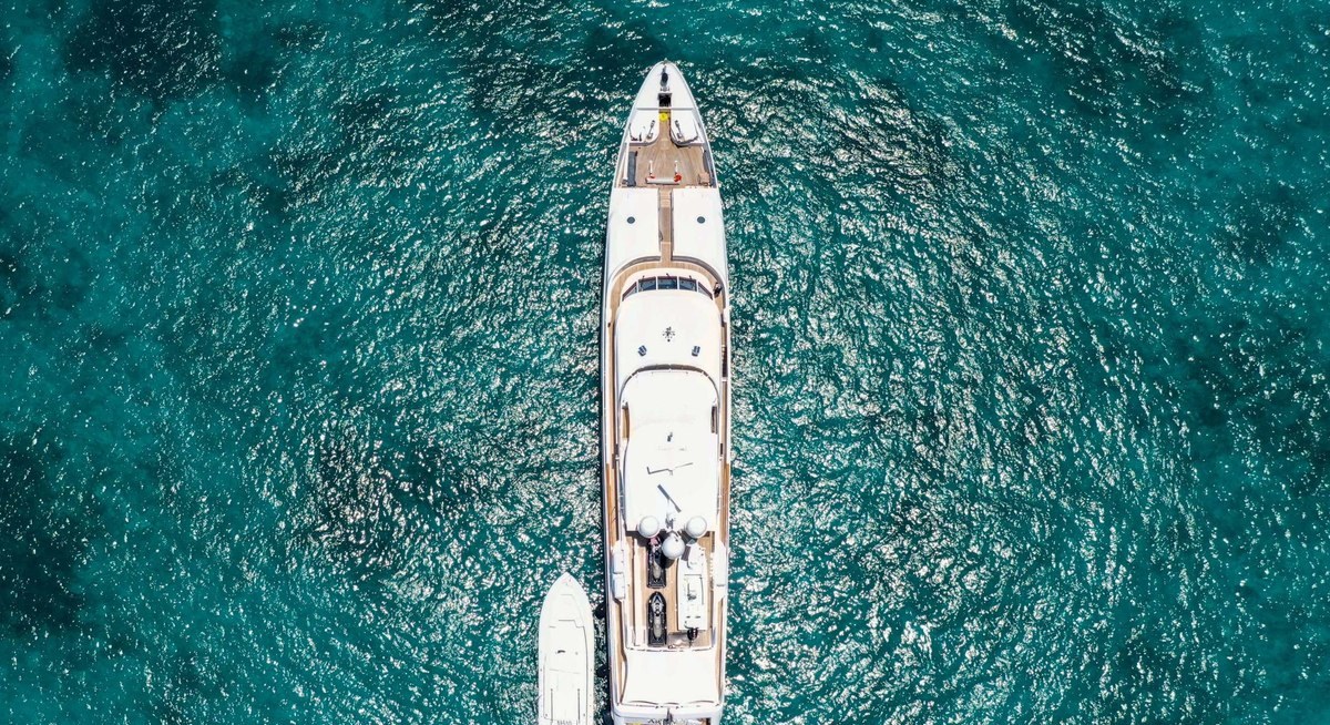 ARTEMIS yacht charter 5