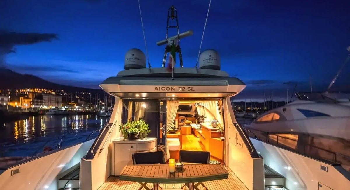 ARWEN yacht charter 3