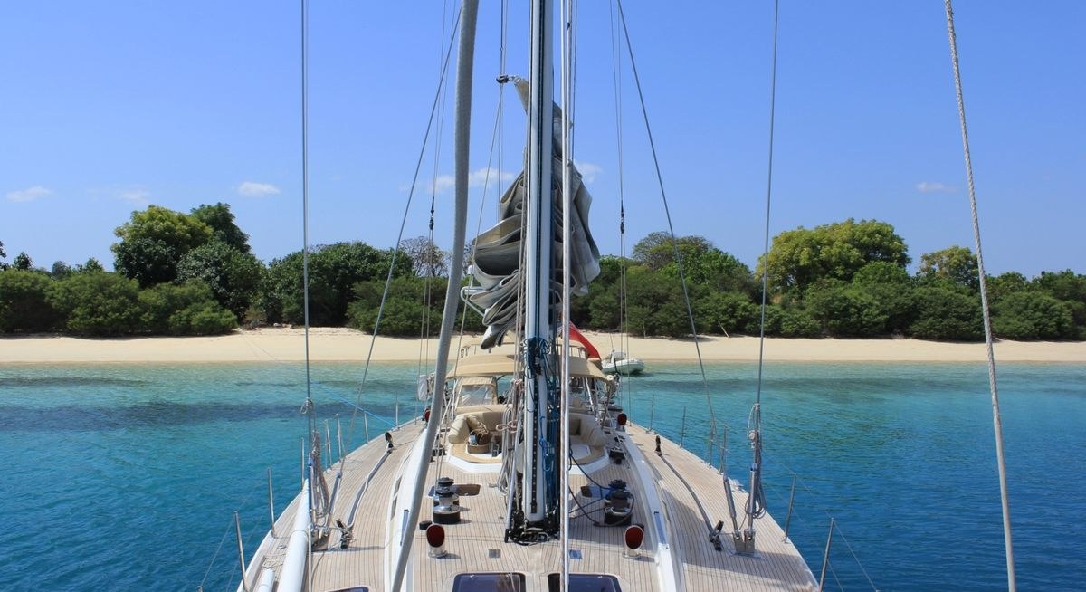 ASPIRATION yacht charter 3