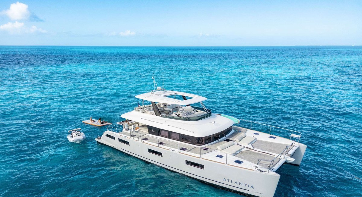 ATLANTIA yacht charter 1