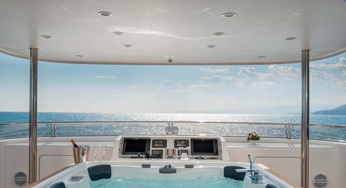 ATOM yacht charter 2