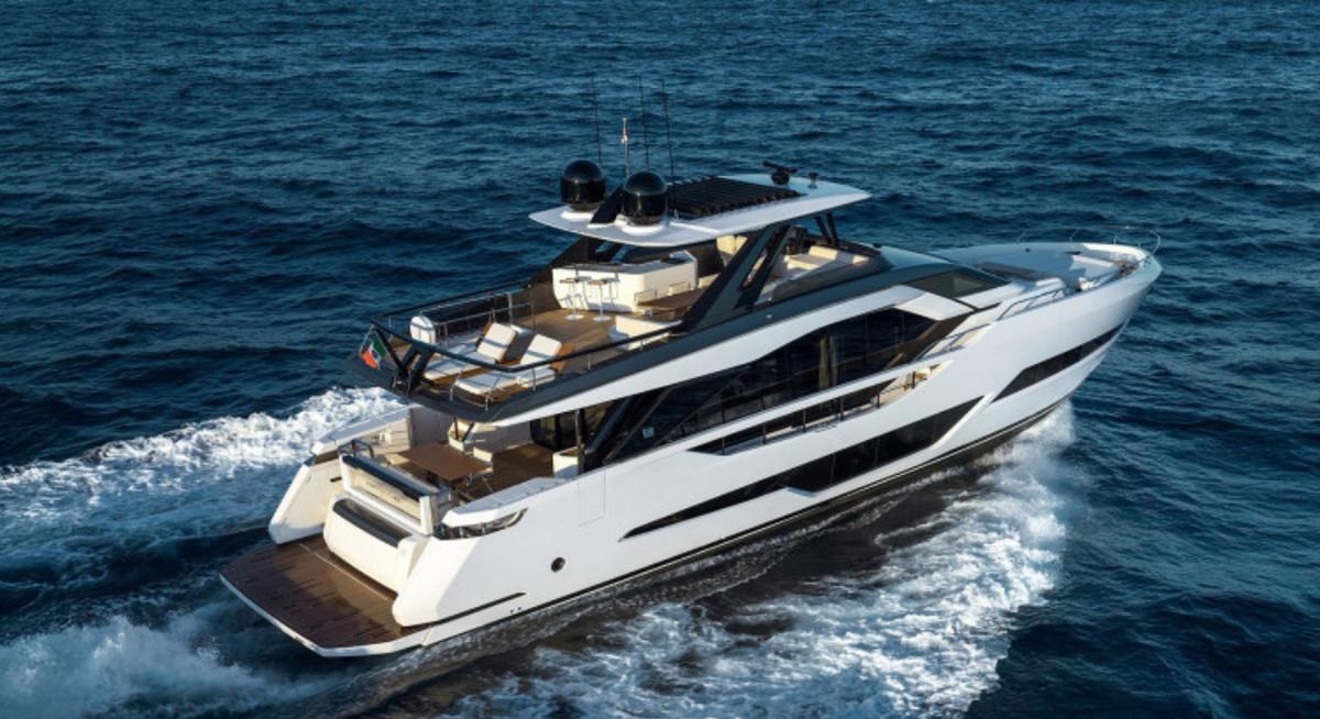 AURORE yacht charter 5