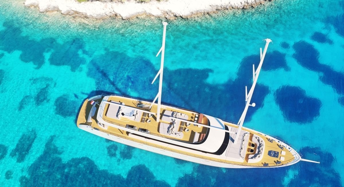 AURUM SKY yacht charter 3