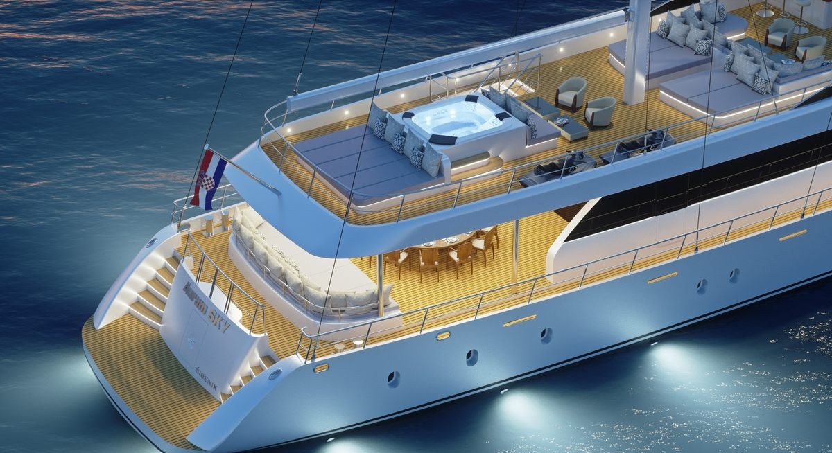 AURUM SKY yacht charter 4