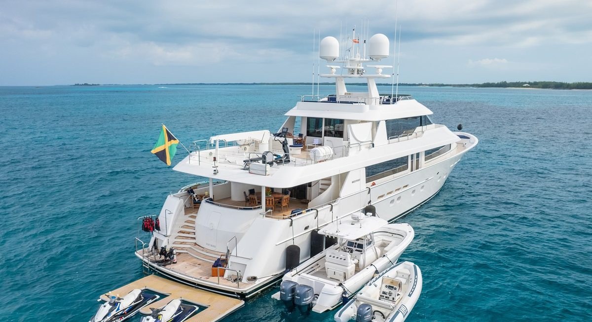 AVALINA yacht charter 5