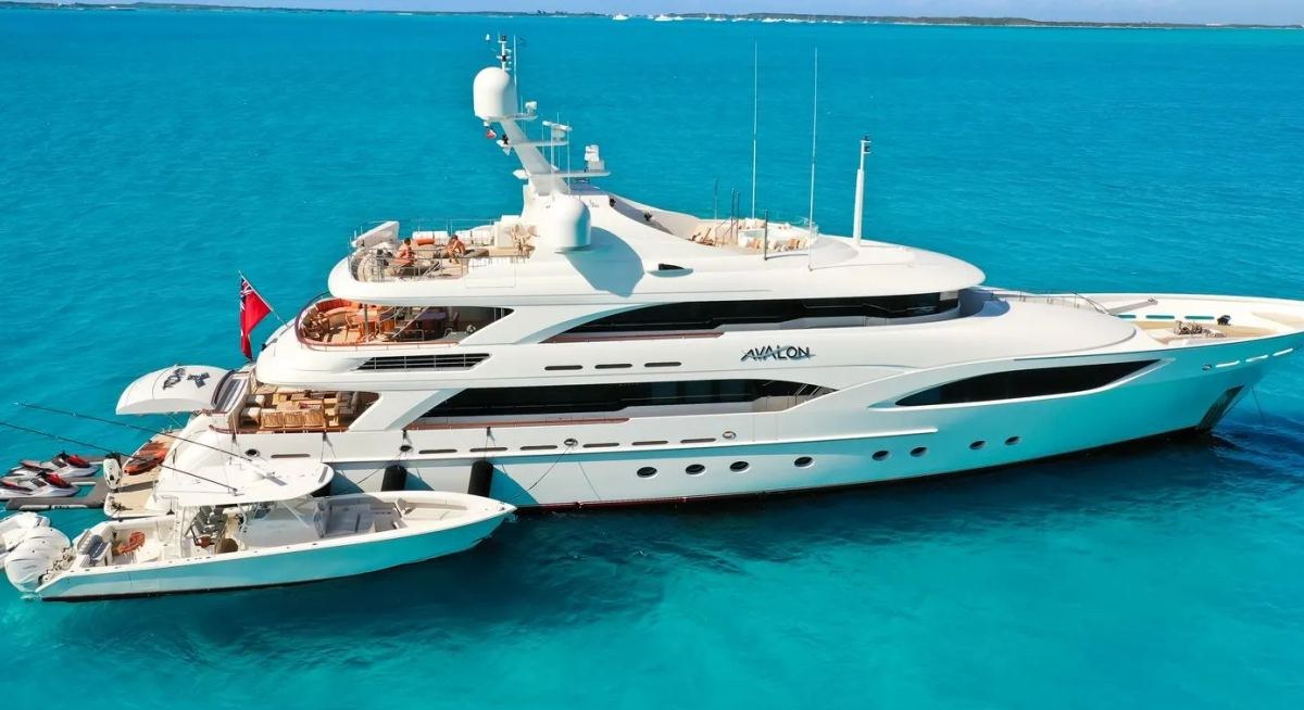 AVALON YACHT CHARTER yacht charter