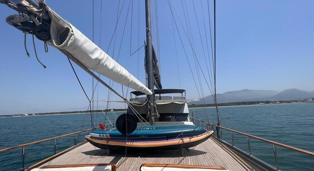 AYO yacht charter 2