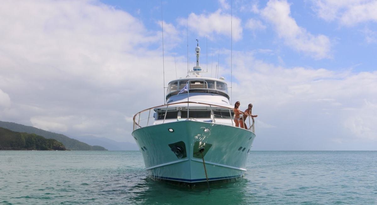BAHAMA yacht charter 2
