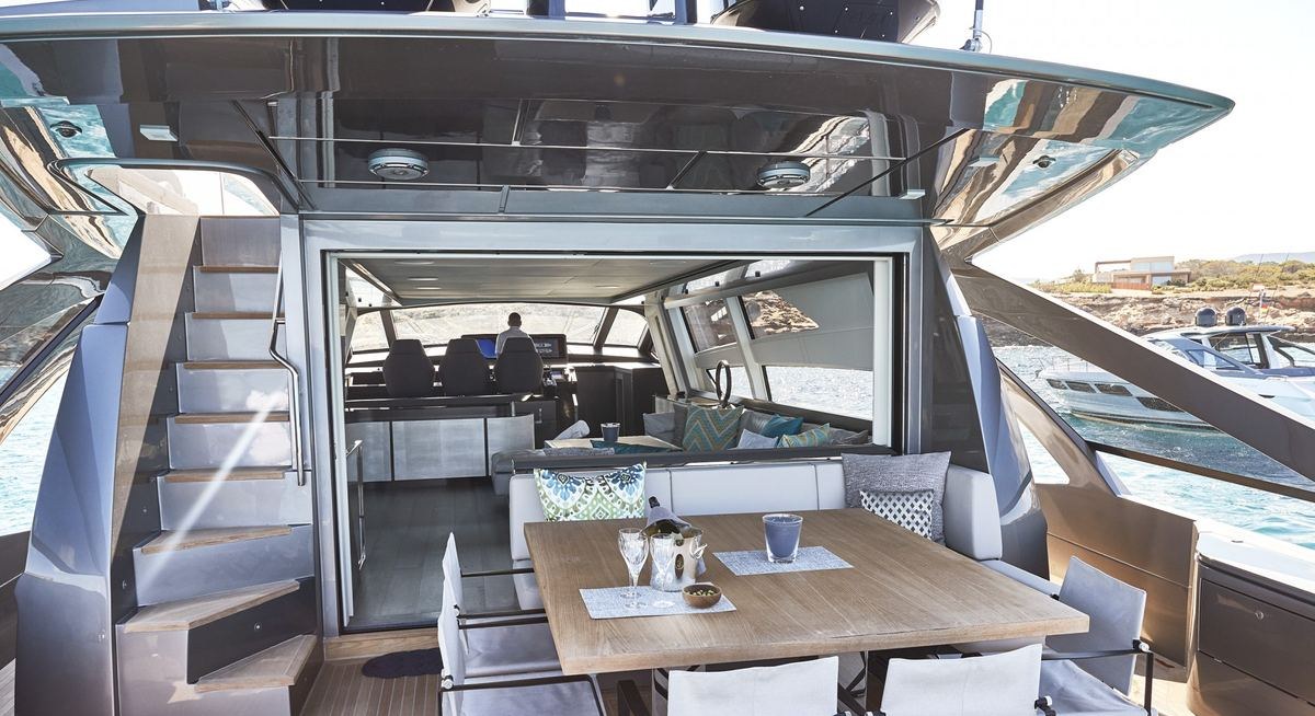 BALOO III yacht charter 4