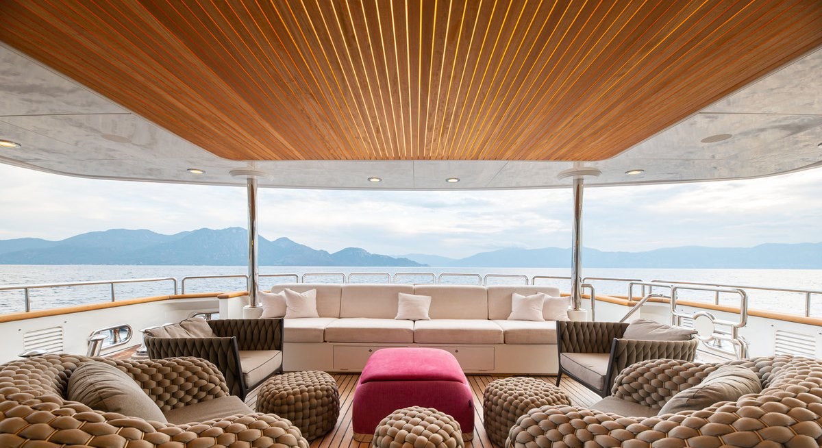 BARENTS yacht charter 4