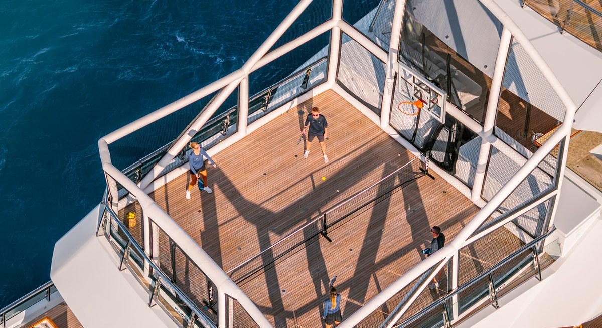 BATELLO yacht charter 4