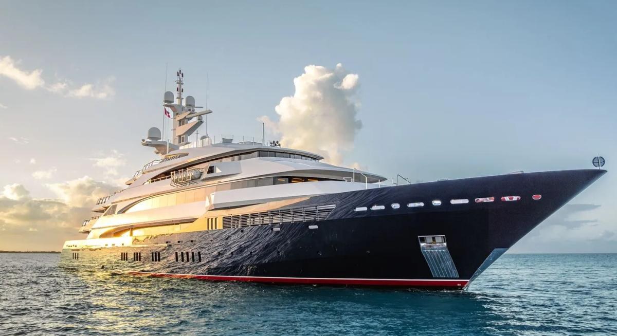 BATELLO YACHT CHARTER yacht charter