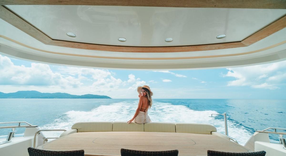 BAYC ASIA yacht charter 4