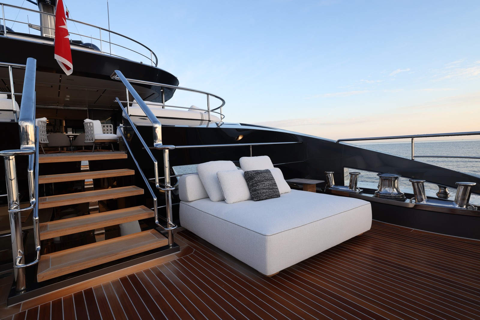 BEL 1 yacht charter 5