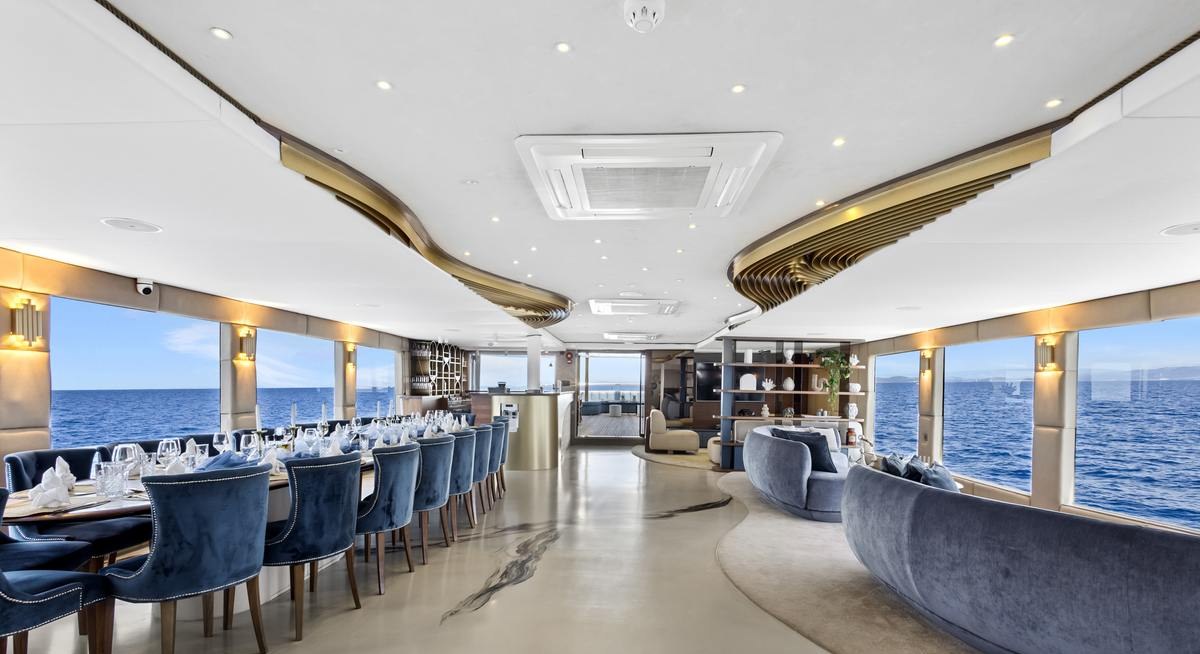 BELLA yacht charter 3
